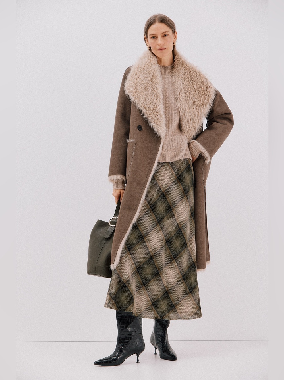 ZARA ~ Reversible Double Faced Faux Fur Coat - Picture 14 of 15